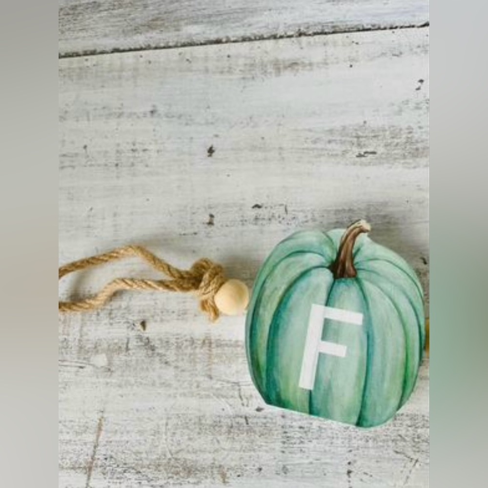 *Pumpkins Fall Standing Sign - Picture 5 of 10